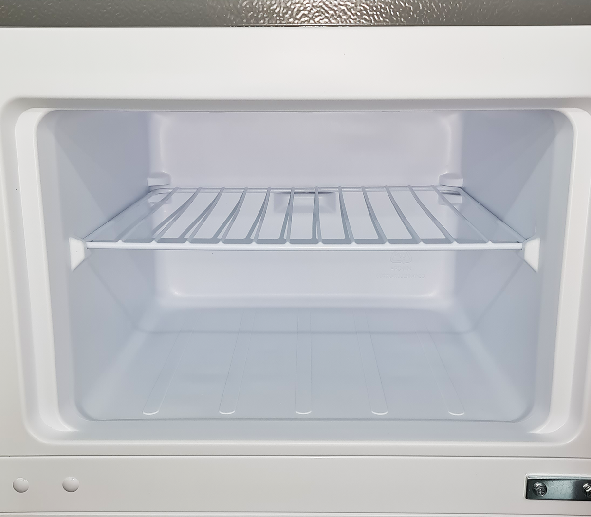 Nevera top mount 207ltr semi/e silver Mystic