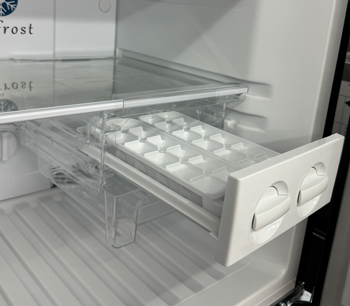 Nevera Top Mount 9 pies 248 litros Sin escarcha silver Mystic