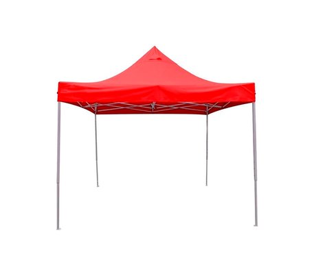 Toldo con estructura de metal techo tela Pamorde