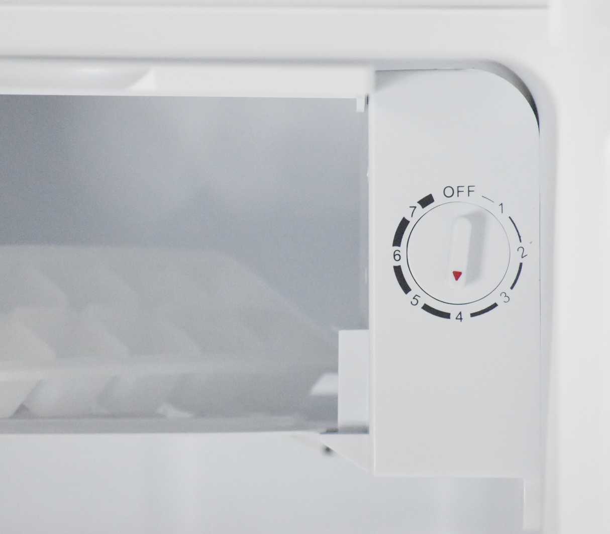 Nevera ejecutiva 50 litros blanco Gplus